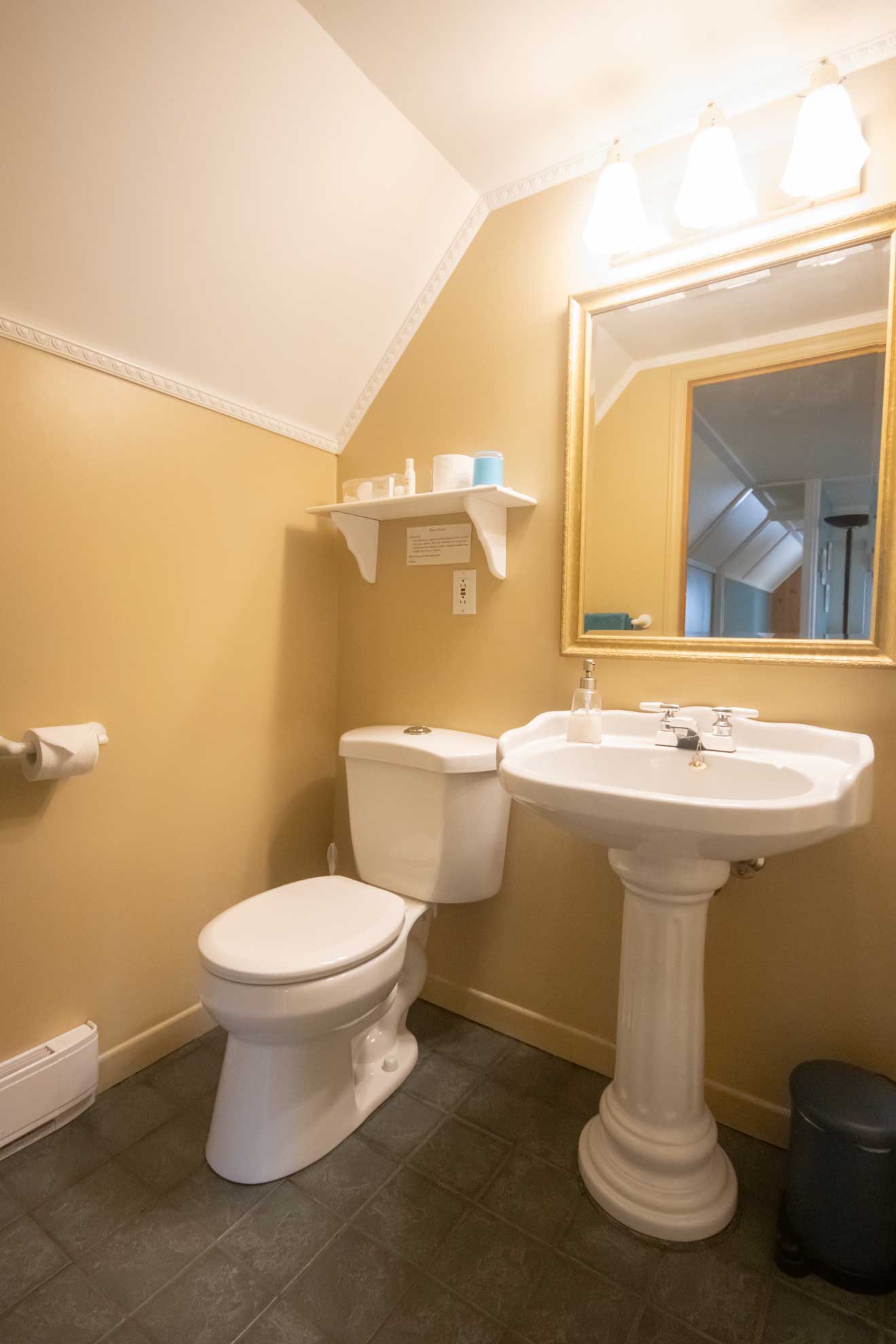 chambre-suite-champetre-manoir-hortensia-charlevoix-05